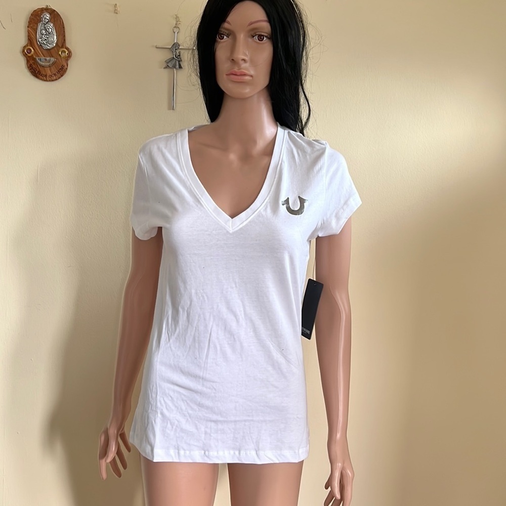 True Religion v-neck tshirt